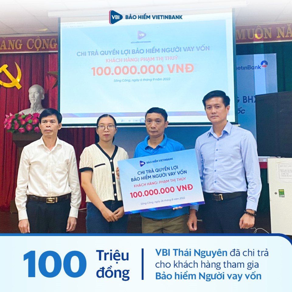 VBI Thái Nguyên chi trả 100 triệu đồng cho khách hàng tham gia bảo hiểm người vay vốn không may đột tử